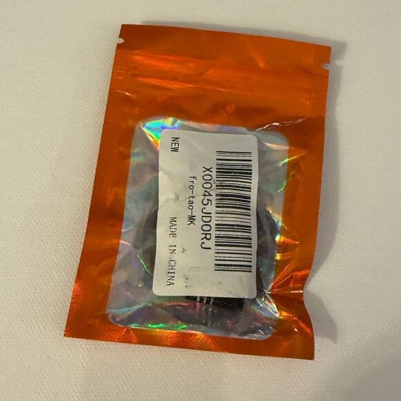 Audi Valve Stem Caps in Black Set of 4 NWT - Picture 4 of 4